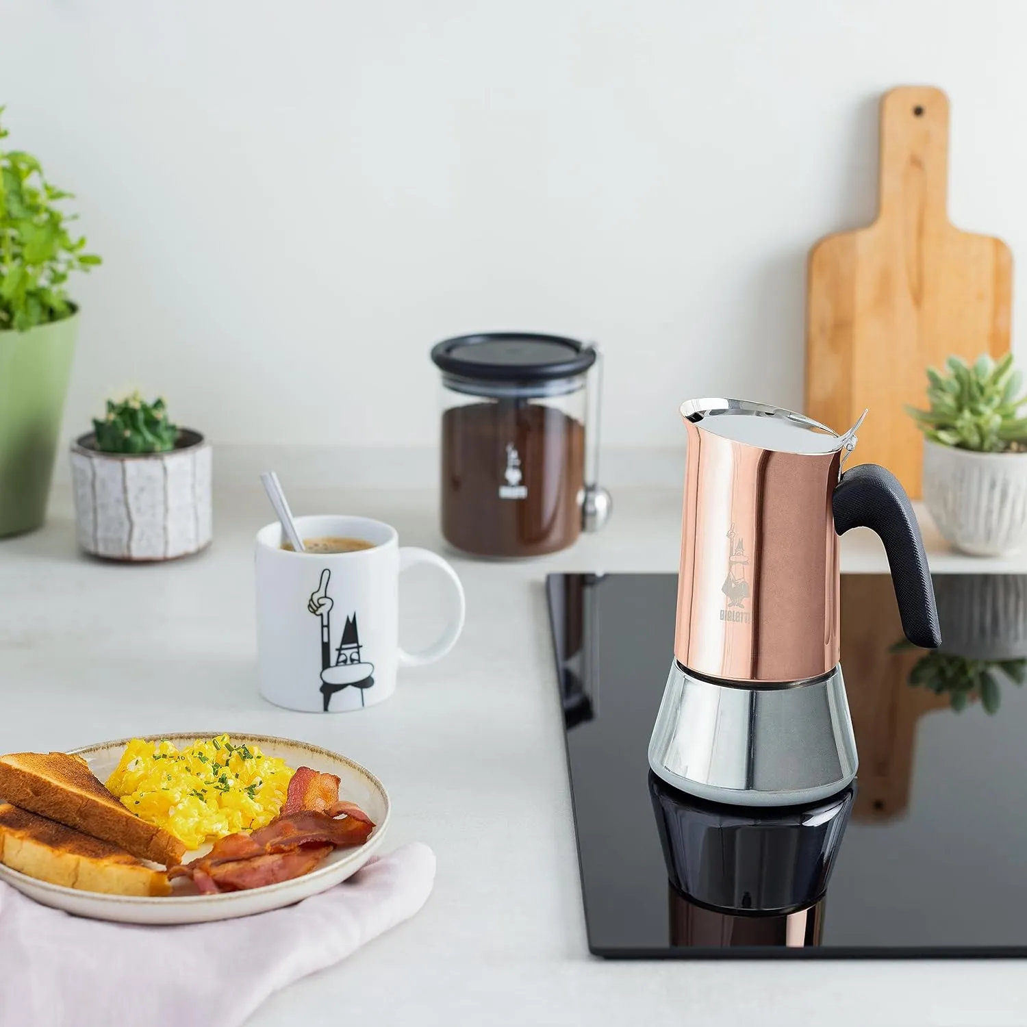 Bialetti - New Venus Induction, Stainless Steel Stovetop Espresso Coffee Maker, Suitable for all Types of Hobs, 6 Cups (7.9 Oz), Copper,Silver