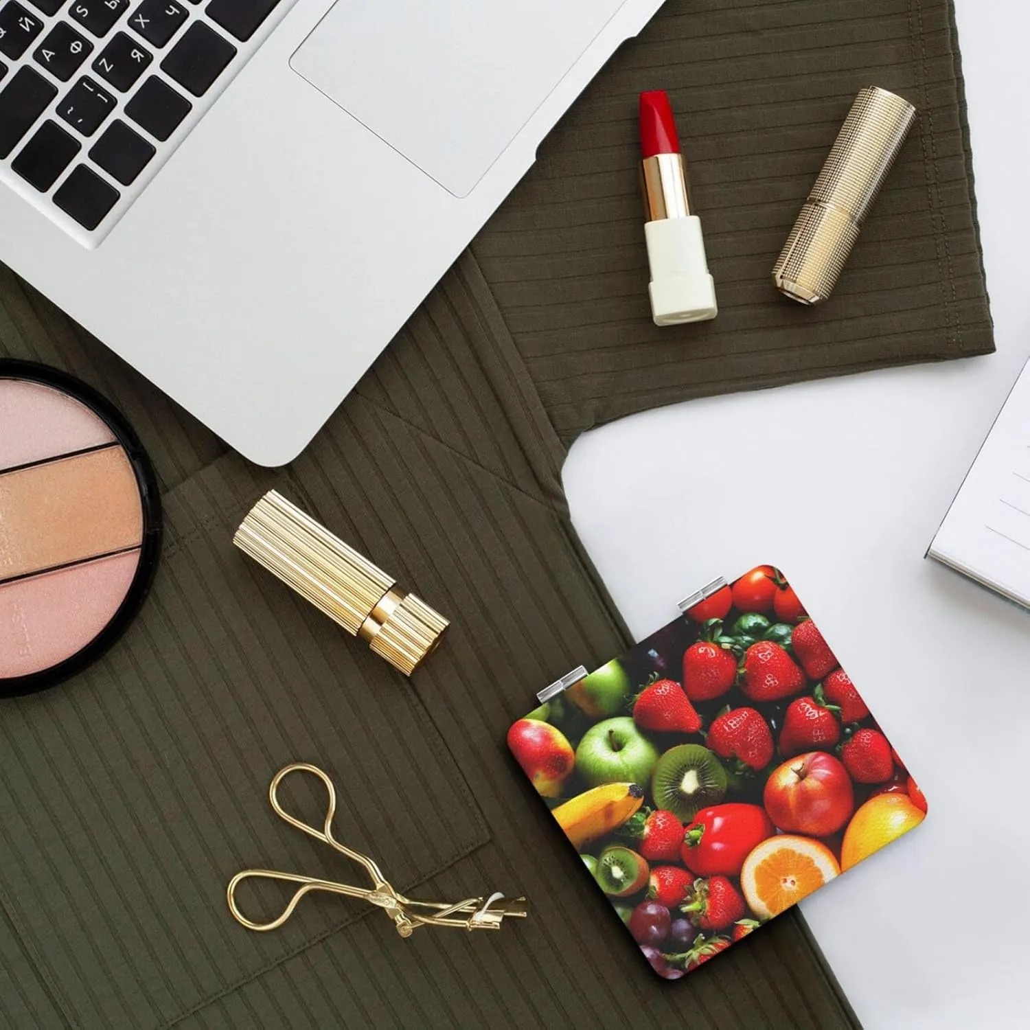 Fresh Fruits and Vegetables Printed Square Pocket Makeup Mirror with 1X/2X Magnification, Portable Mini Travel Makeup Mirror for Travel Daily Work Beauty