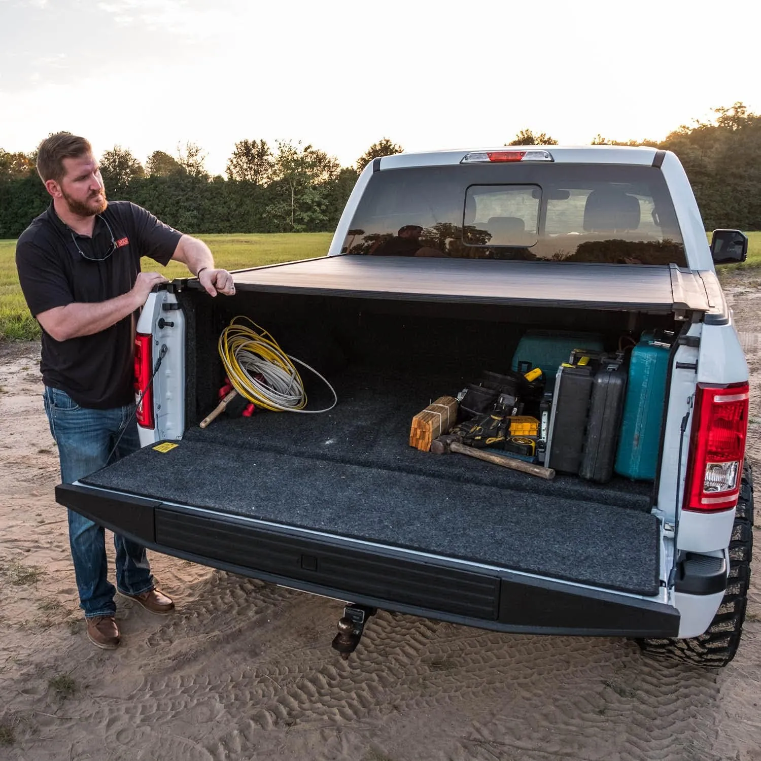 Gator Recoil Retractable Truck Bed Tonneau Cover | G30378 | Fits 2021 - 2025 Ford F-150 (Incl. Raptor/Lightning) 5' 7" Bed (67.1")