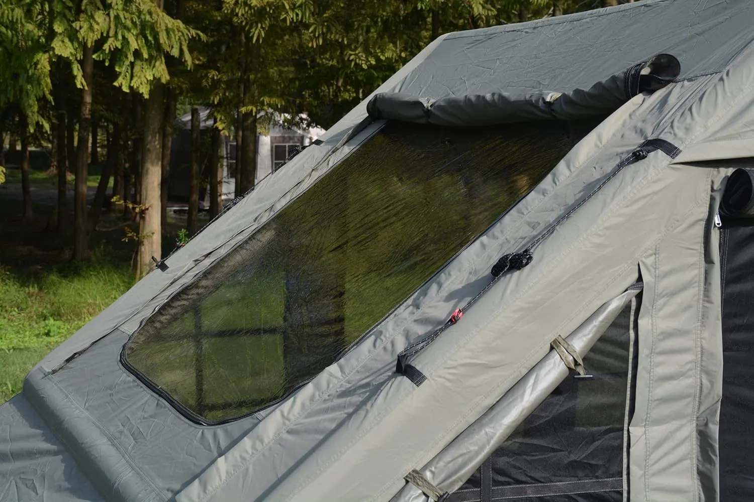 Inflatable Tent for Camping, 4–6 Person Blow Up Tent for Camping with Hand Pump, Mesh Windows, Waterproof Cloth, Easy Setup, 4-Season Use
