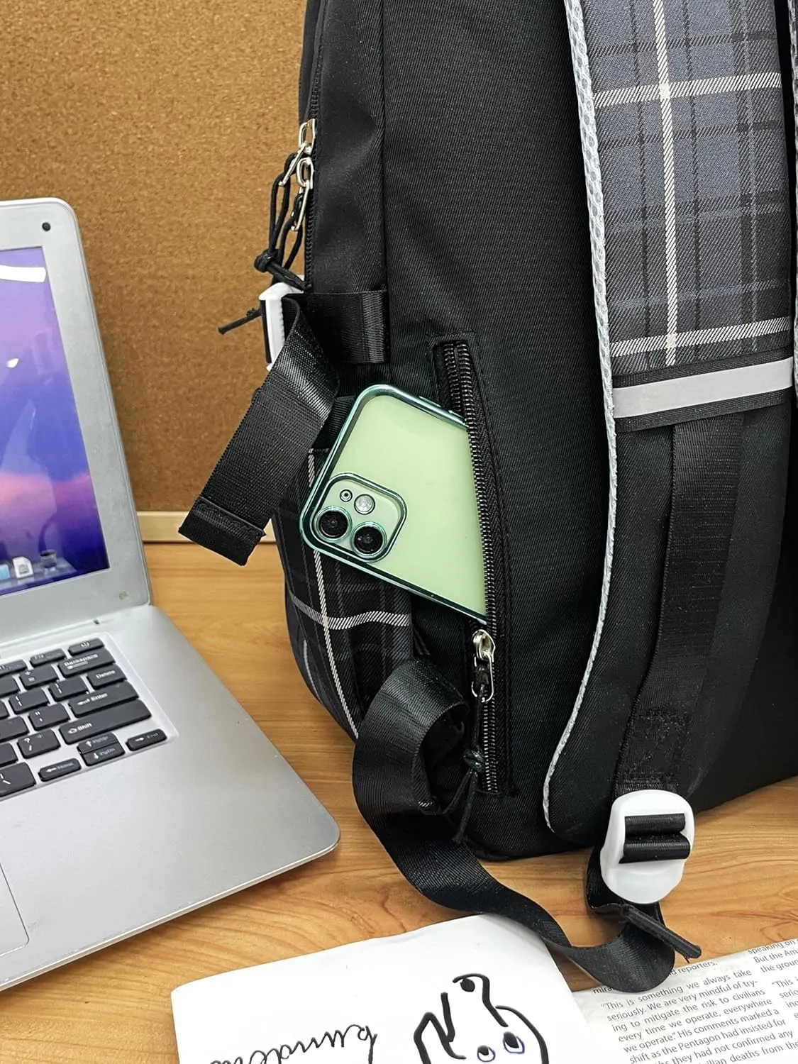 Kawaii Backpack for Girls Boys, Cute Backpack Kawaii School Supplies Purse Aesthetic Bookbag for Hiking Travel School Bag (Black)