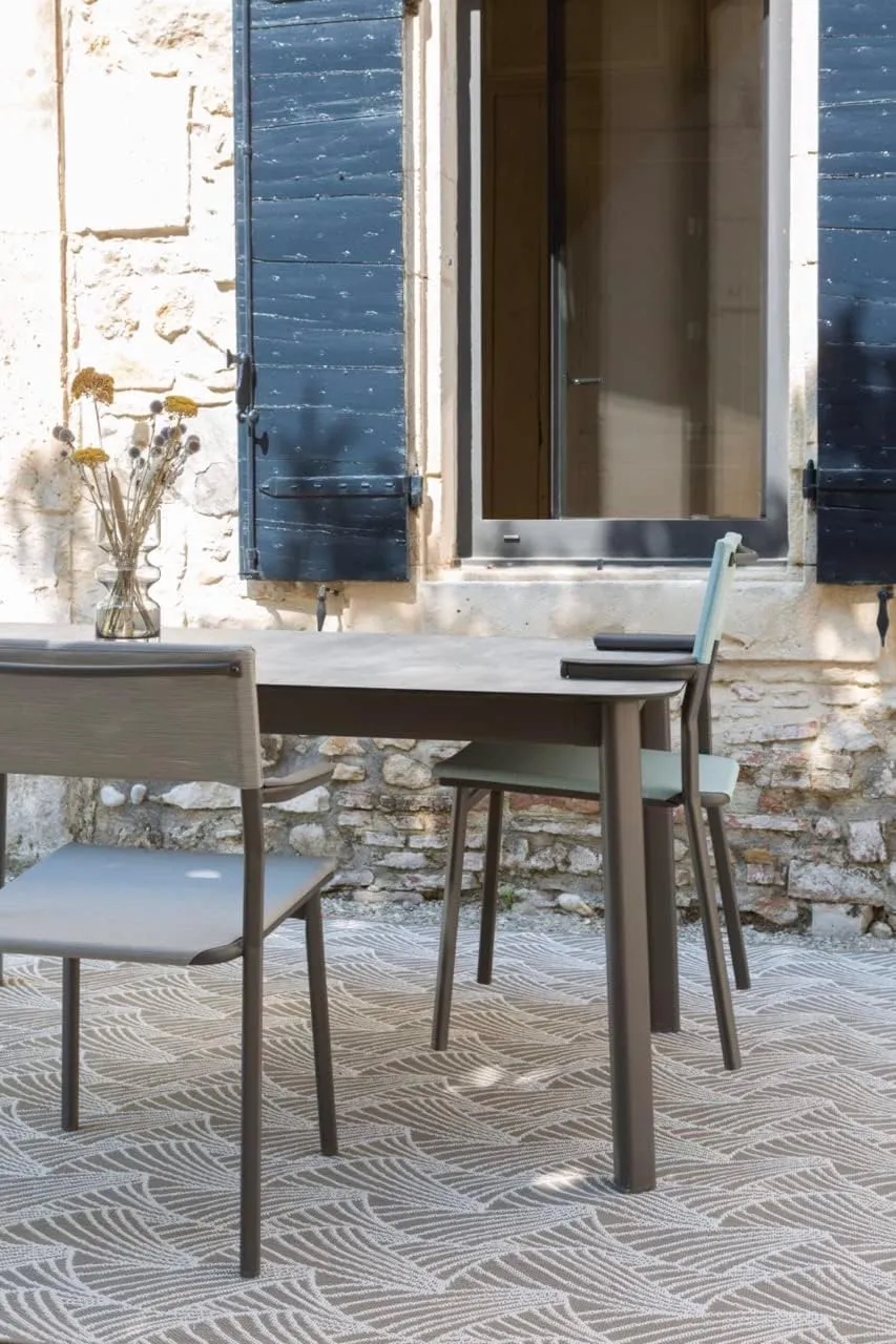 Lafuma ORON Extendable 8 to 10 Person Outdoor Aluminum Garden Dining Table with Slatted Top for Backyard Patios and Decks, Titanium