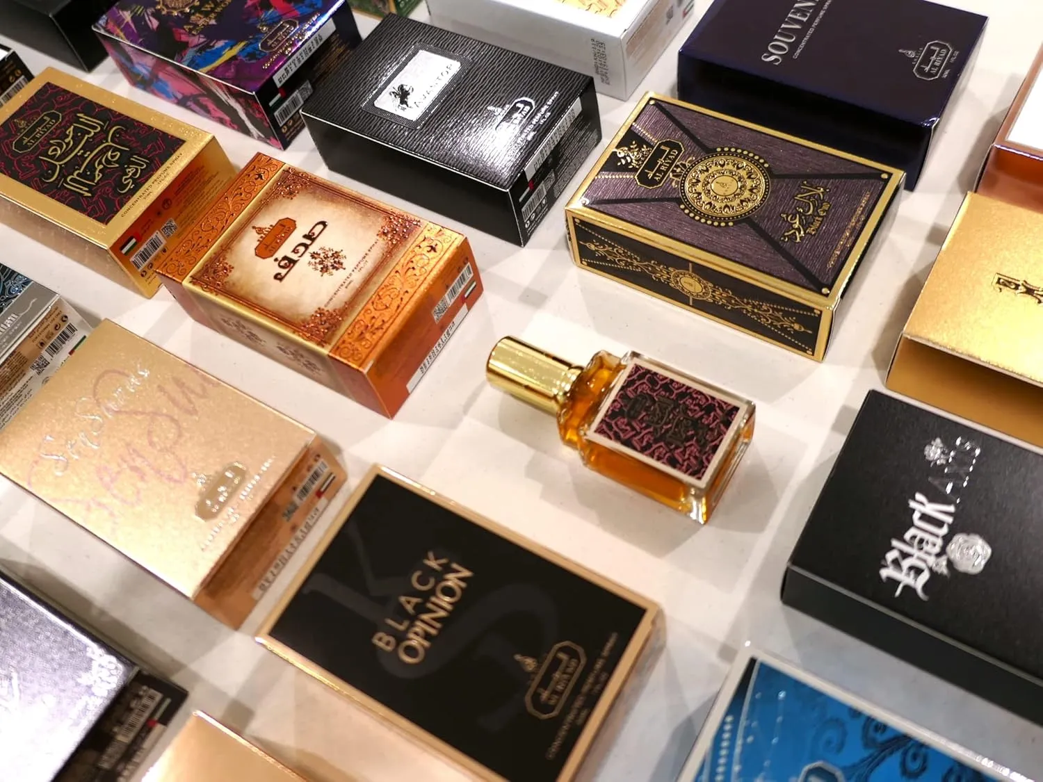 Maison d'Orient JADEER Inspired by Christian D. Adore for Women, 1.1 oz (30 mL) Eau De Parfum Spray. A fragrance that will leave a lasting impression.