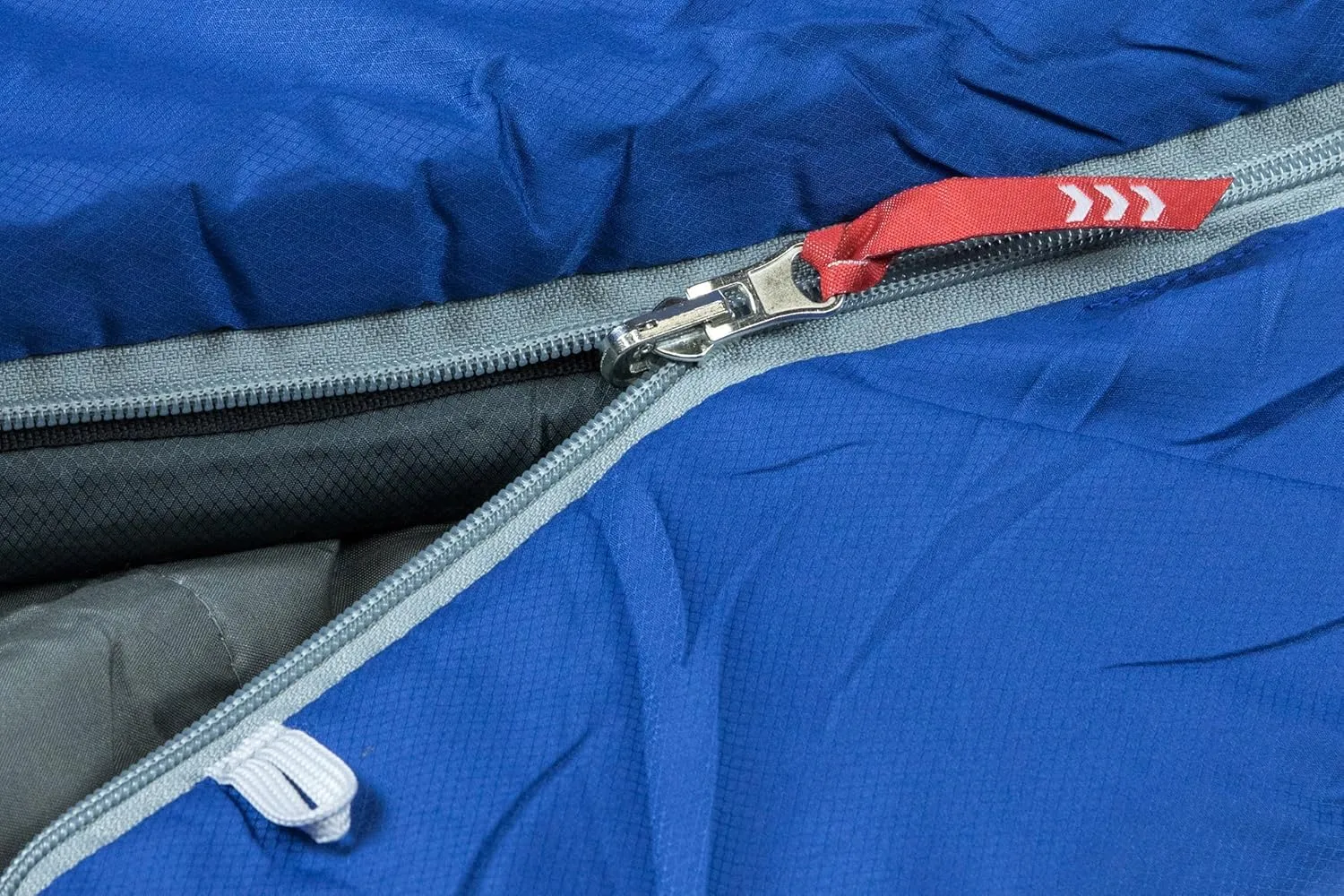 R Series Sleeping Bag, Lightweight Compact, 90" x 34" - Multi Season, Temperature Rating of 44°F to -22°F (7°C to -30°C) Between 3 Models