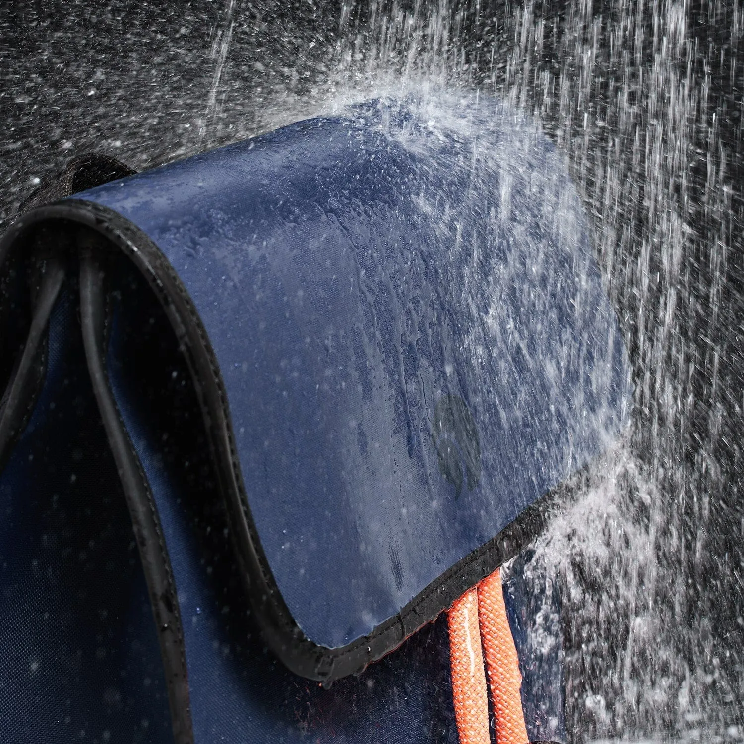 Small Waterproof Backpack - Petit Gravelot | LA VIRGULE