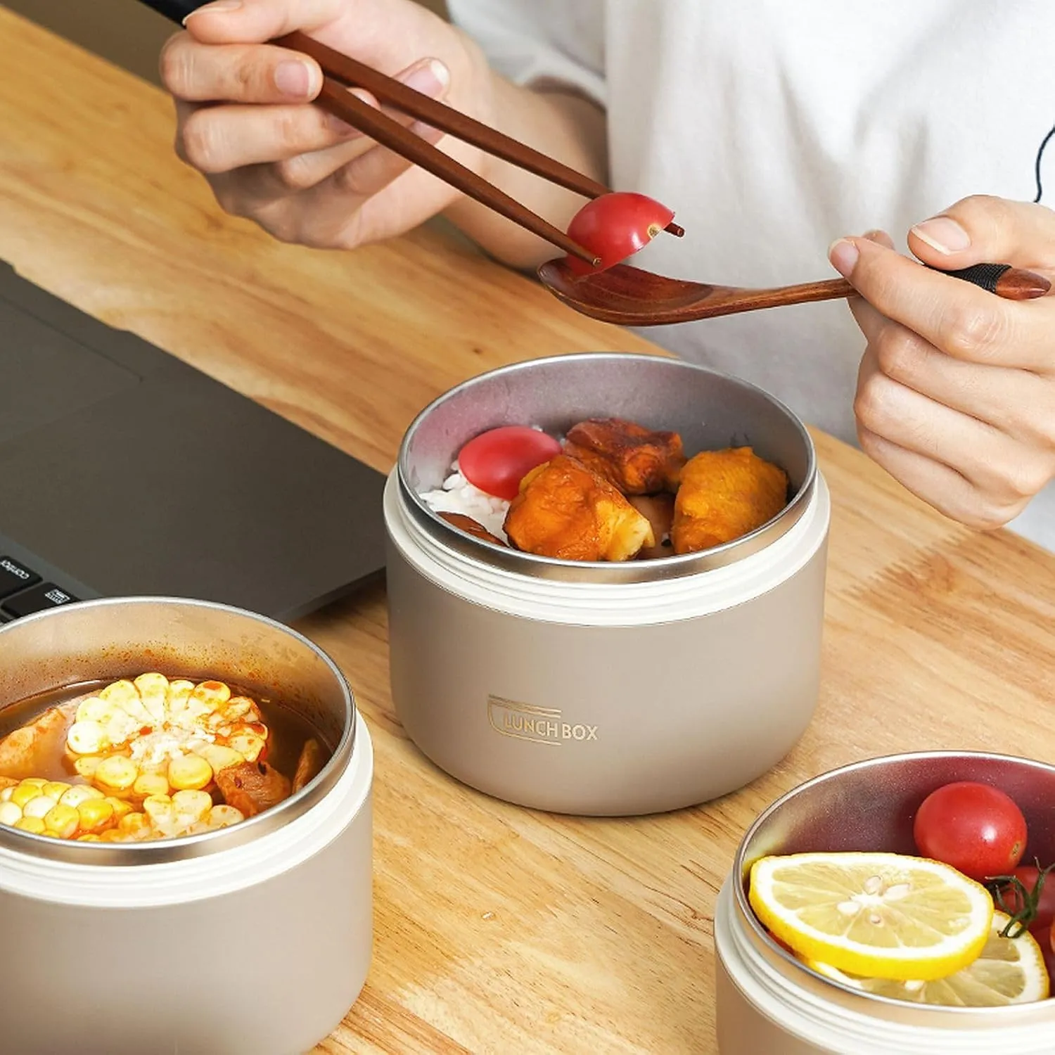 Vacuum Stainless Steel Leak Proof and Insulated Stainless Steel Three-Layer Lunch/Snack Box (with Insulation Bag), Suitable for Bringing Food to Office, Picnics (Grey, 70oz)