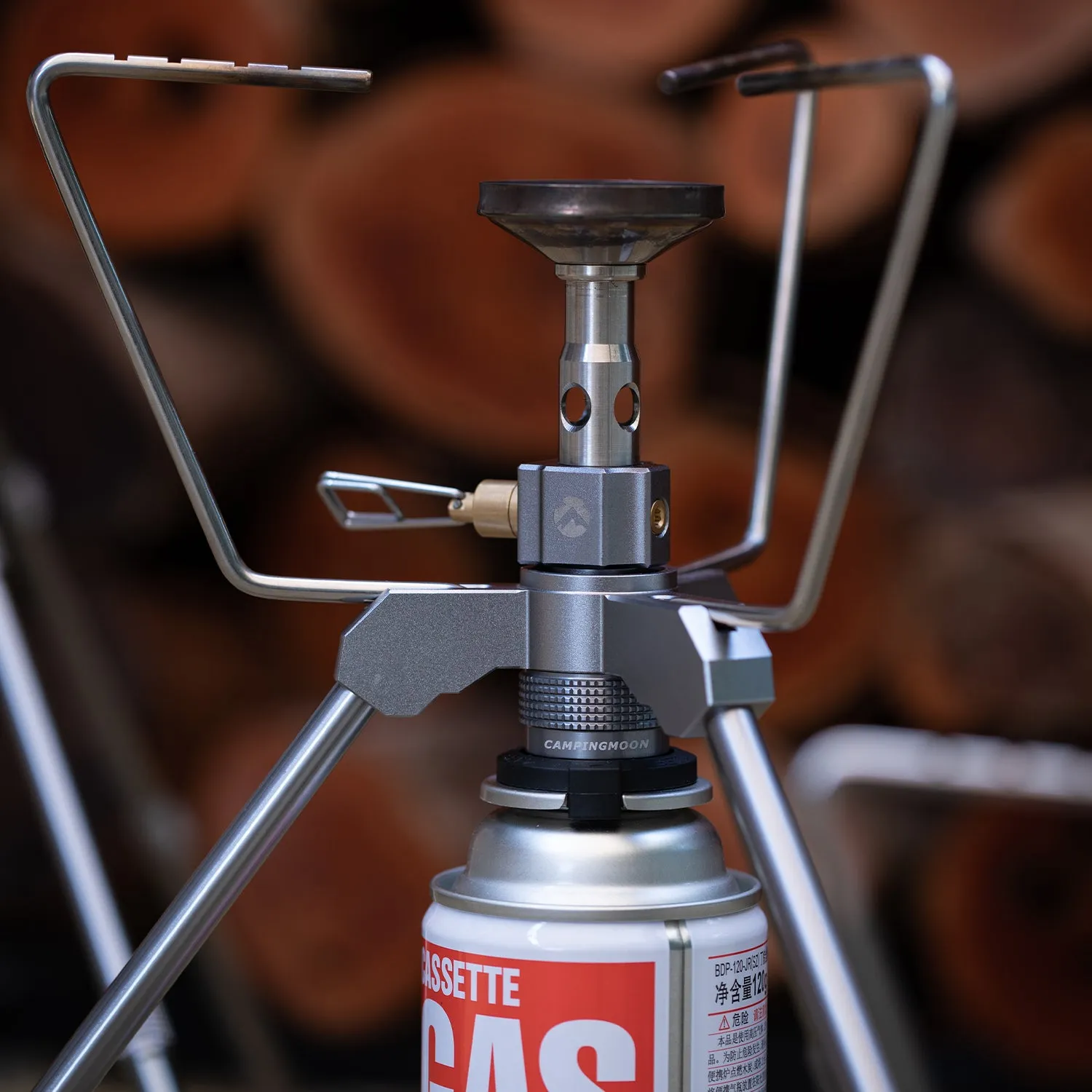 Z11 Vertical Gas Stove Adapter, Butane Canister to EN417 Lindal Valve